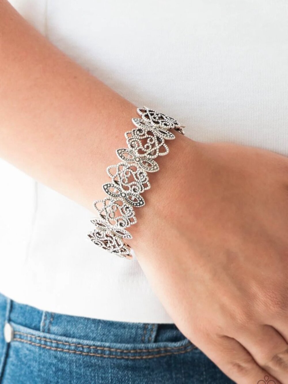 Paparazzi Jewelry Accessories - When Yin Met Yang - Silver Bracelet - Vintage